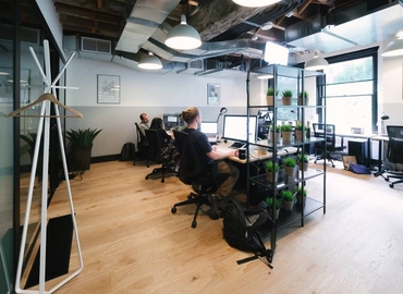 3849 m² Coworking  in Sydney, 100 Harris St (2009) - 2 | MatchOffice