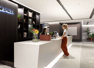 100 m² Business park place for rent in Melbourne, 161 Collins Street (3000) - 1 | MatchOffice