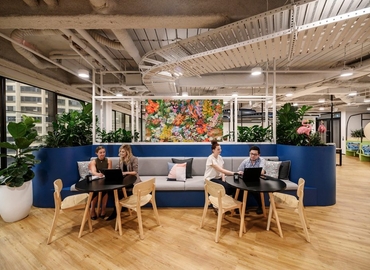 300 m² Business space in Sydney, 60 Margaret Street (2000) - 1 | MatchOffice.com