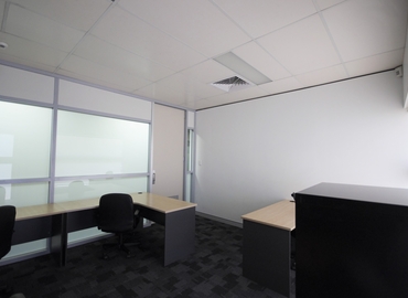 300 m² Business space in Perth, 64 Bannister Road (6155) - 3 | MatchOffice.com