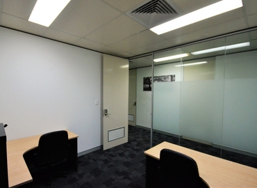 300 m² Business space in Perth, 64 Bannister Road (6155) - 3 | MatchOffice.com