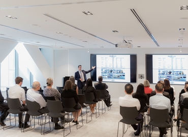 950 m² Coworking space in Sydney, 66 Goulburn Street (2000) - 2 | MatchOffice.com