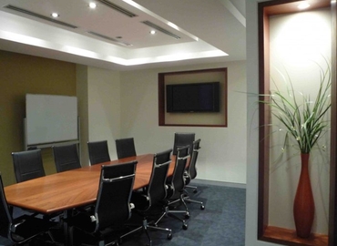 20 m² Business center place for rent in Varsity Lakes, 155 Varsity Parade Robina (4226) - 1 | MatchOffice