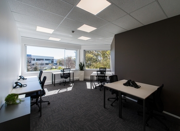90 m² Business center building available to rent in Perth, 355 Scarborough Beach Road (6017) - 9 | MatchOffice.com