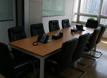 20 m² Meeting room in Shanghai, Lu Wan, 19/F JiangNan Shipyard Building (200023) - 1 | MatchOffice.com