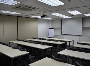 50 m² Business park in Shanghai, Changning, 889 West YanAn Road (200050) - 2 | MatchOffice