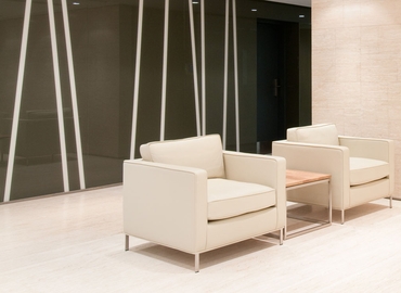 50 m² Shared office  in Shanghai, Xuhui, Level 20 (200031) - 1 | MatchOffice