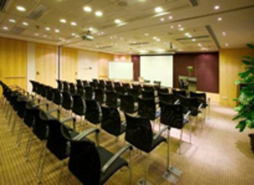 45 m² Shared office  in Shanghai, Puxi, 12/F Shui On Plaza (200021) - 2 | MatchOffice