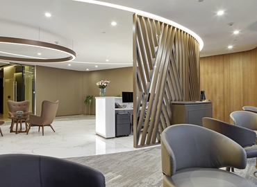 15900 m² Business center building up for rent in Chongqing, Level 37 (400010) - 0 | MatchOffice.com
