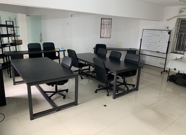 84 m² Business park property for rent in Shenzhen, Shennan Middle Rd (518000) - 0 | MatchOffice