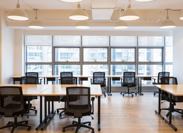 40 m² Business park building for rent in Shanghai, Changning, Changshou Road 868 (200042) - 0 | MatchOffice