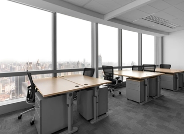 70 m² Coworking  in Shanghai, Huangpu, 51/F Raffles City (200001) - 7 | MatchOffice.com