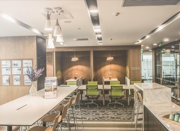 300 m² Business space in Beijing ,  Luneng International Centre (122000) - 4 | MatchOffice