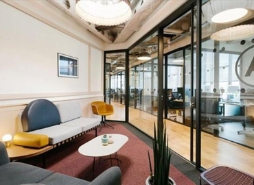 100 m² Business center in Shanghai, Pudong, Zhongxin Road 3331号 (518054) - 7 | MatchOffice.com