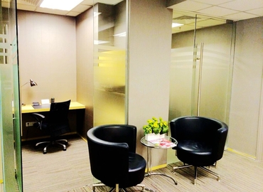 30 m² Conference hall in Shanghai, Puxi, Hong Kong New World Tower (200021) - 4 | MatchOffice