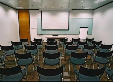 2404 m² Business center in Shanghai, Xuhui, Level 20 (200031) - 9 | MatchOffice