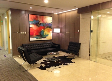 100 m² Coworking space  in Shanghai, Puxi, Hong Kong New World Tower (200021) - 7 | MatchOffice.com