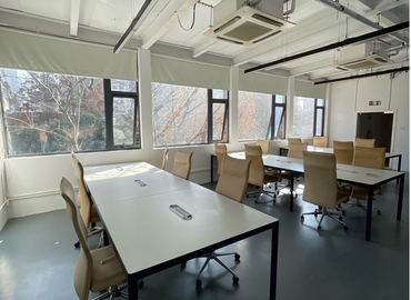 Office Haerbin Road 310 200081 Shanghai, Hongkou