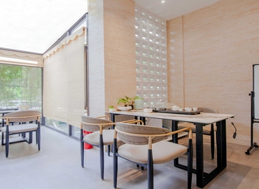 43 m² Shared workspace  in Shanghai, Jing'An, Da Tian Lu (200041) - 1 | MatchOffice
