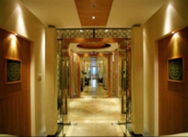 35 m² Business center property for rent in Shanghai, Puxi, 18/F Bund Centre (200002) - 4 | MatchOffice.com