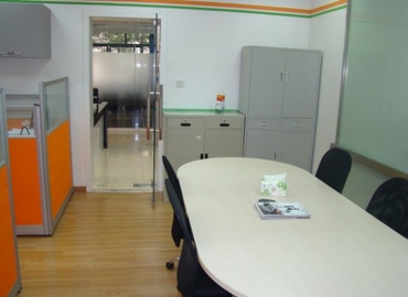 50 m² Business park building available to rent in Shanghai, Puxi, Huangpi South Road 700 (200025) - 2 | MatchOffice