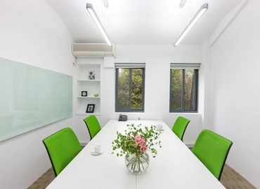 36 m² Business center in Shanghai, Puxi, 58 Taicang Road (200940) - 2 | MatchOffice.com