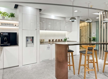 10 m² Serviced office in Shanghai, Puxi, 1266 West Nanjing Road (200040) - 5 | MatchOffice.com