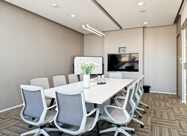 10 m² Shared office  in Jinjiang Chengdu, 1 Hongxing Road Section 3 (610000) - 2 | MatchOffice.com