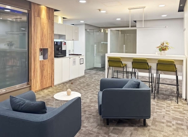 10 m² Serviced office in Shanghai, Puxi, 21 Huanghe Road (200003) - 5 | MatchOffice