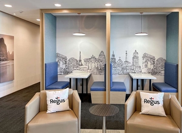 10 m² Coworking space  in Changsha, 36 Middle Xiangjiang Road (410002) - 4 | MatchOffice.com