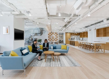 10 m² Shared workspace  in Shanghai, Minhang, 168 Hubin Road (201100) - 4 | MatchOffice