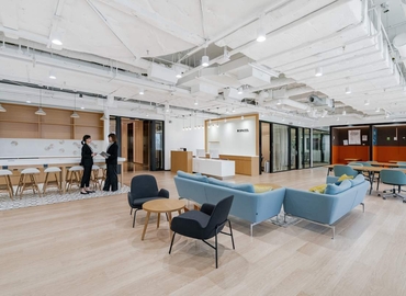 10 m² Shared office  in Shanghai, Minhang, 168 Hubin Road (201100) - 9 | MatchOffice.com