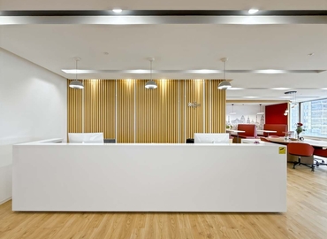 10 m² Shared workspace  in Shanghai, Pudong, 1000  Lujiazui Ring Road (200120) - 1 | MatchOffice.com