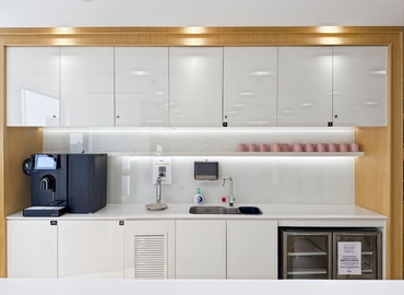 10 m² Coworking  in Shanghai, Pudong, 1000  Lujiazui Ring Road (200120) - 5 | MatchOffice