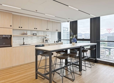 10 m² Shared workspace  in Zhuhai, No.28 Sunwen East Road (528403) - 5 | MatchOffice.com