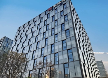 10 m² Business park in Xi'an, Hantuo ge (712044) - 0 | MatchOffice