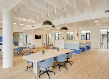 10 m² Shared workspace  in Chengdu, 7/F Xingkang 1st Street (610218) - 8 | MatchOffice