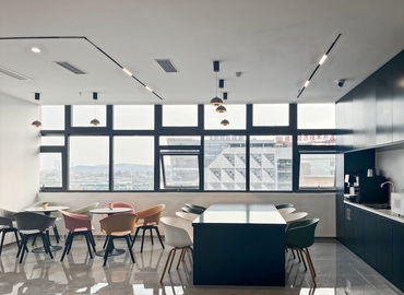 10 m² Business space in Mianyang, 496 Wenwu West Road (621011) - 4 | MatchOffice.com