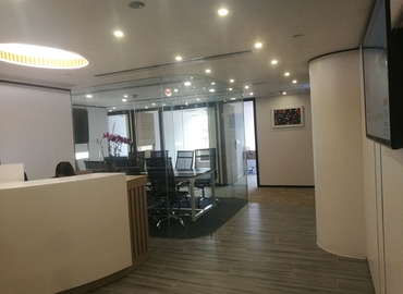 Business center New Mandarin Plaza, Science Museum Road 14  Kowloon