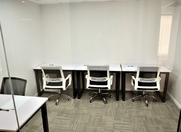 Business center New Mandarin Plaza, Science Museum Road 14  Kowloon