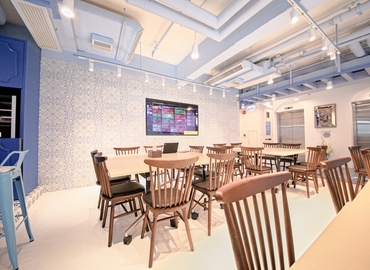 120 m² Business center in Central, Hong Kong, Wellington Street 1 (%[postal_code]) - 4 | MatchOffice.com