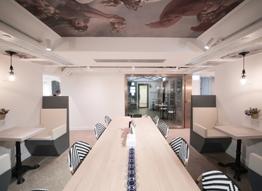 120 m² Business park property available to rent in Central, Hong Kong, Stanley Main Street 50 (%[postal_code]) - 3 | MatchOffice.com