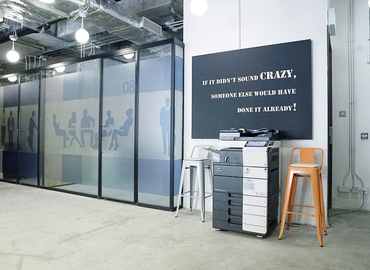 Business center Castle Peak Road 313  Central, Hong Kong