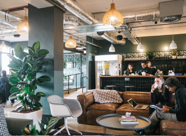 100 m² Shared office  in Quarry Bay, 14 Taikoo Wan Road (%[postal_code]) - 2 | MatchOffice.com