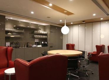 1227 m² Business space property for rent in Central, Hong Kong, Hong Kong Club Building (%[postal_code]) - 8 | MatchOffice