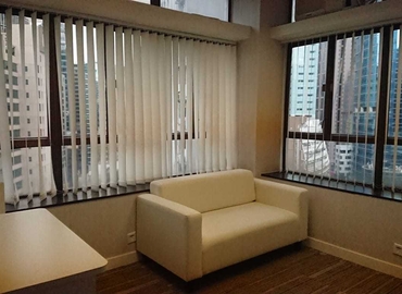 500 m² Serviced office in Central, Hong Kong, Unit 1601-02 Car Po Commercial Building (%[postal_code]) - 4 | MatchOffice