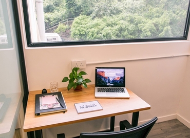 16 m² Shared workspace  in Wong Chuk Hang, Wong Chuk Hang Road 49 (%[postal_code]) - 9 | MatchOffice