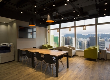 Business center Unit 2602-03, 26/F., BEA Tower, Millennium City 5, 418 Kwun Tong Road  Kwun Tong