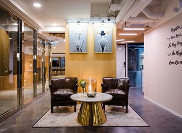 Business center 3/F, Eton Tower, 8 Hysan Avenue  Causeway Bay