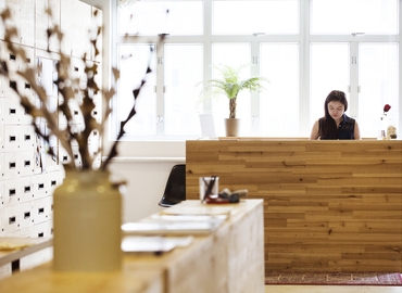 Сoworking 6/F, Cheung Hing Industrial Building, 12P Smithfield Road  Kennedy Town
